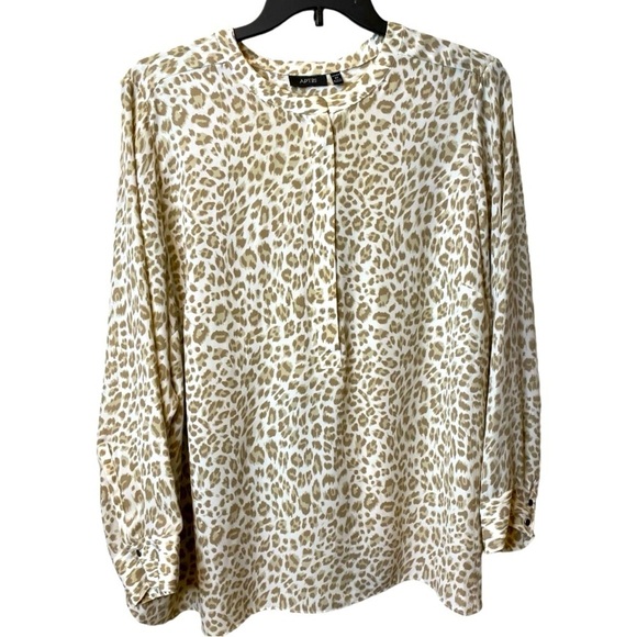 Apt. 9 Tops - Women’s Animal Print 2X long sleeved shirt